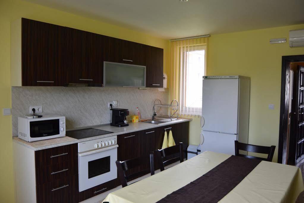 Mariana Apartment Pavel Banya Exterior foto