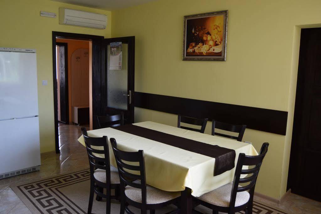 Mariana Apartment Pavel Banya Exterior foto
